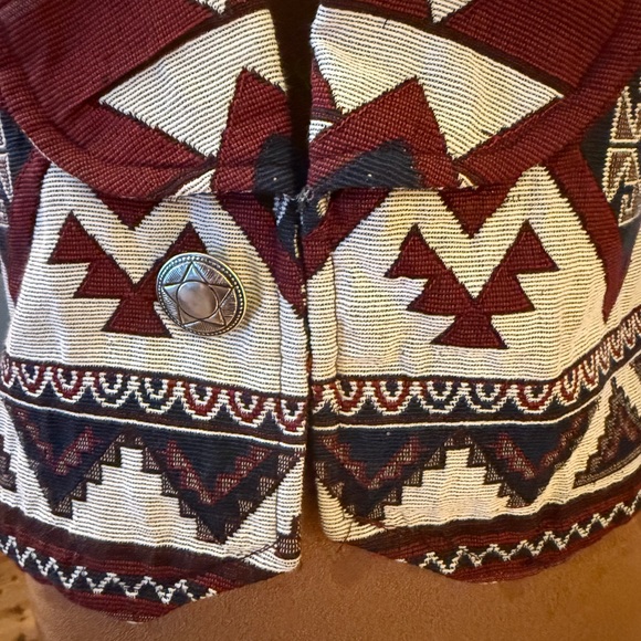 VTG Aztec Patterned Women's Cropped Tapestry Jacket Ranch Yellowstone Western - Picture 2 of 6